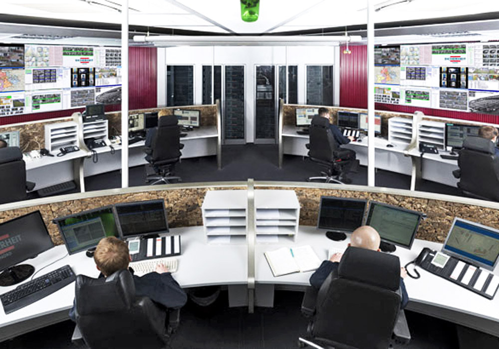 Retrofitting of safety technology on the solar park: connection to the emergency call and service control center Sicherheit Nord